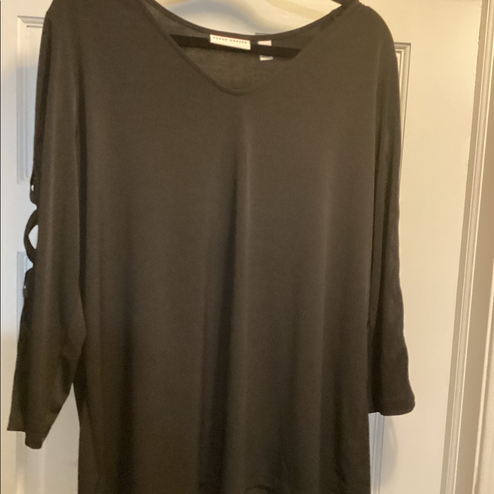 Susan Graver top
